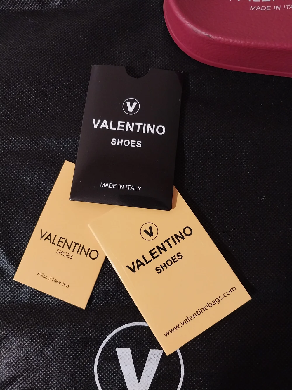 Valentino Dark Red Embossed Leather Logo Leo Slide, EU 42, M 9, EUC